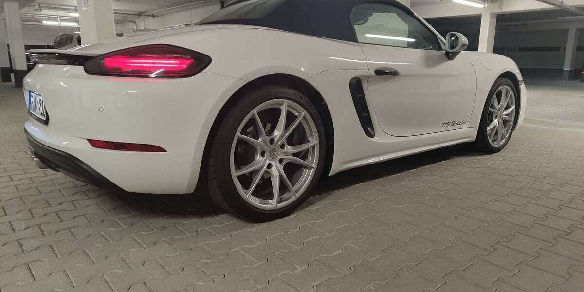 Porsche Boxster 35.000 km 64.999 &euro; Freiburg im Breisgau 79106