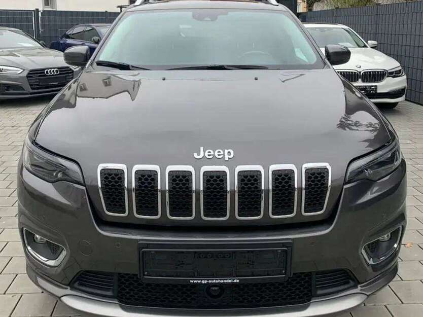 Jeep Cherokee 105.000 km 24.000 € Ingolstadt, Dunav 85055