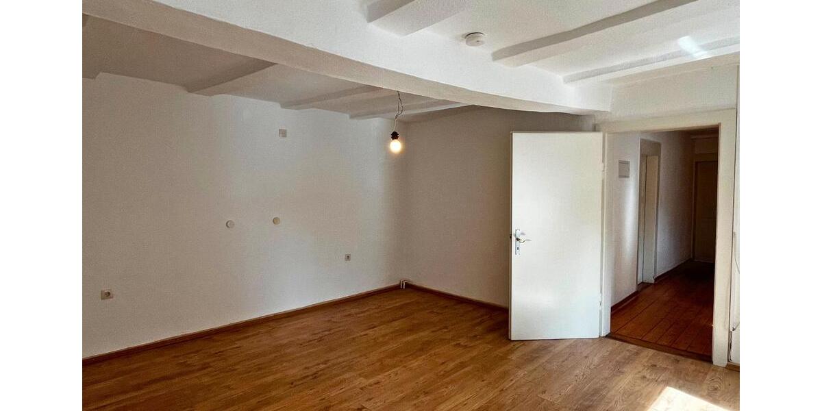 Einfamilienhaus Waldkappel - 4 Zimmer, 130 m&sup2;, 990&euro; | Angebot:26215930