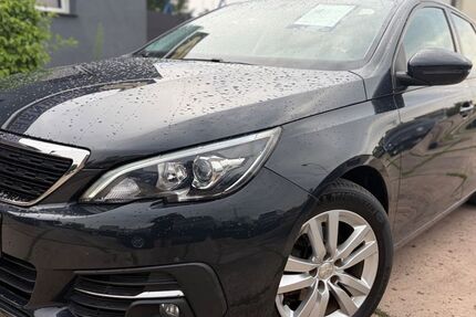 Peugeot 308 124.000 km 8.999 &euro; Stendal 39576