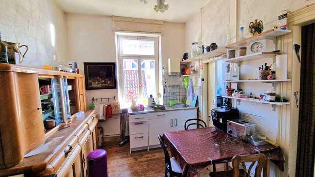 Wohnung zum Kaufen in Annweiler am Trifels 169.000 € 199 m² 10 zimmer