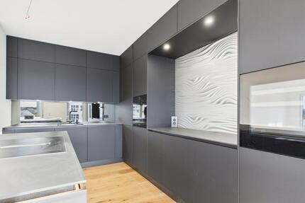 Haus Niedernberg - 3 Zimmer, 138 m&sup2;, 1.990&euro; | Angebot:23316620