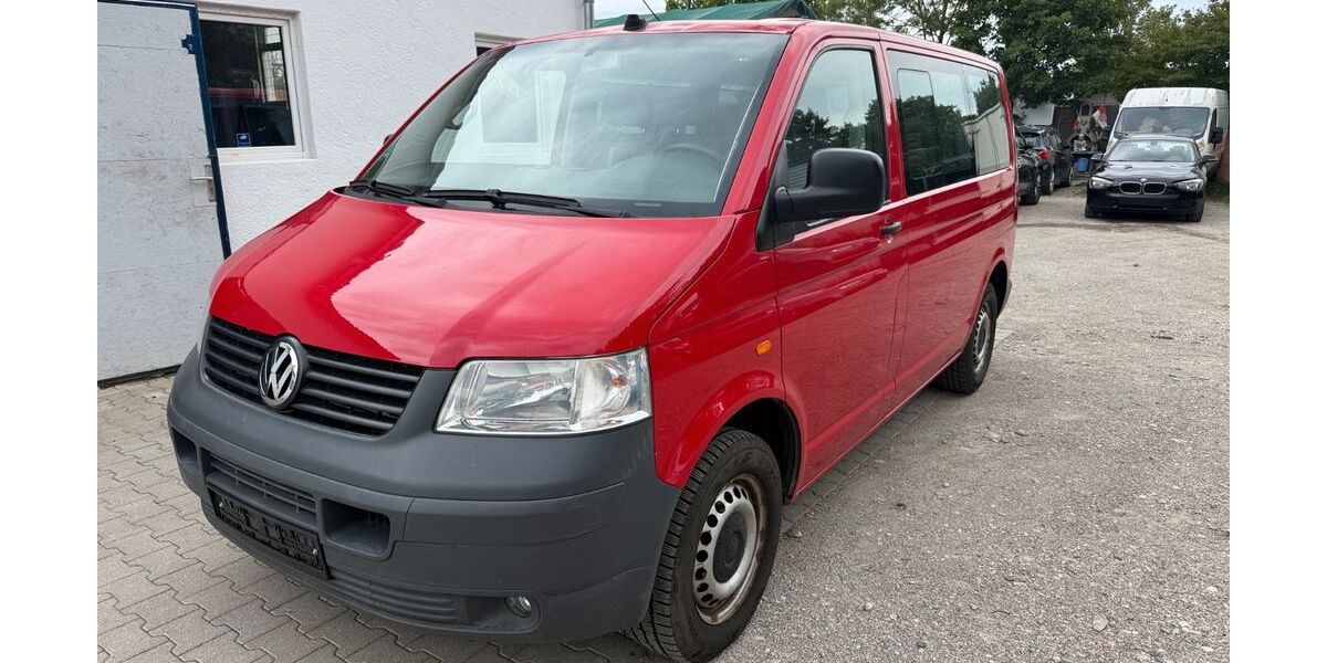 VW T5 Transporter 148.000 km 8.500 &euro; München 81737
