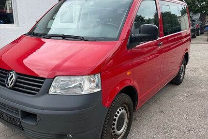 VW T5 Transporter 148.000 km 9.700 &euro; München 81737