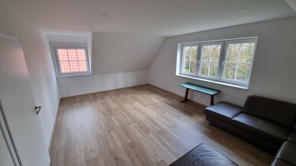 Erdgeschoßwohnung Delmenhorst Bungerhof - 4 Zimmer, 119 m&sup2;, 1.300&euro; | Angebot:26033133