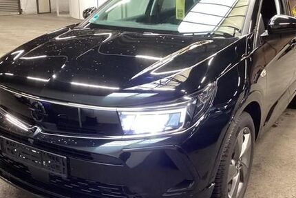 Opel Grandland (X) 15.884 km 22.985 € Uetersen bei Hamburg 25436