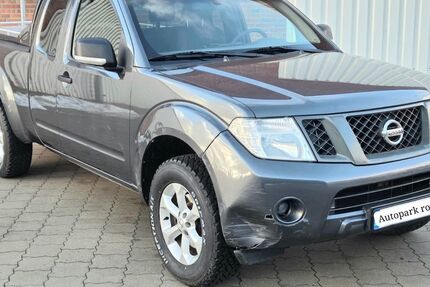 Nissan Navara 196.000 km 5.999 &euro; Rotenburg Wümme 27356