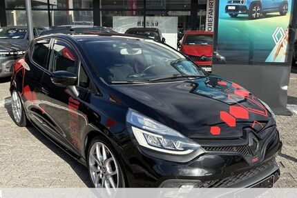 Renault Clio 72.000 km 17.470 &euro; Hanau 63452