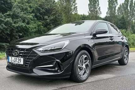 Hyundai i30 56.900 km 17.500 &euro; Stollberg/Erzgeb. 09366