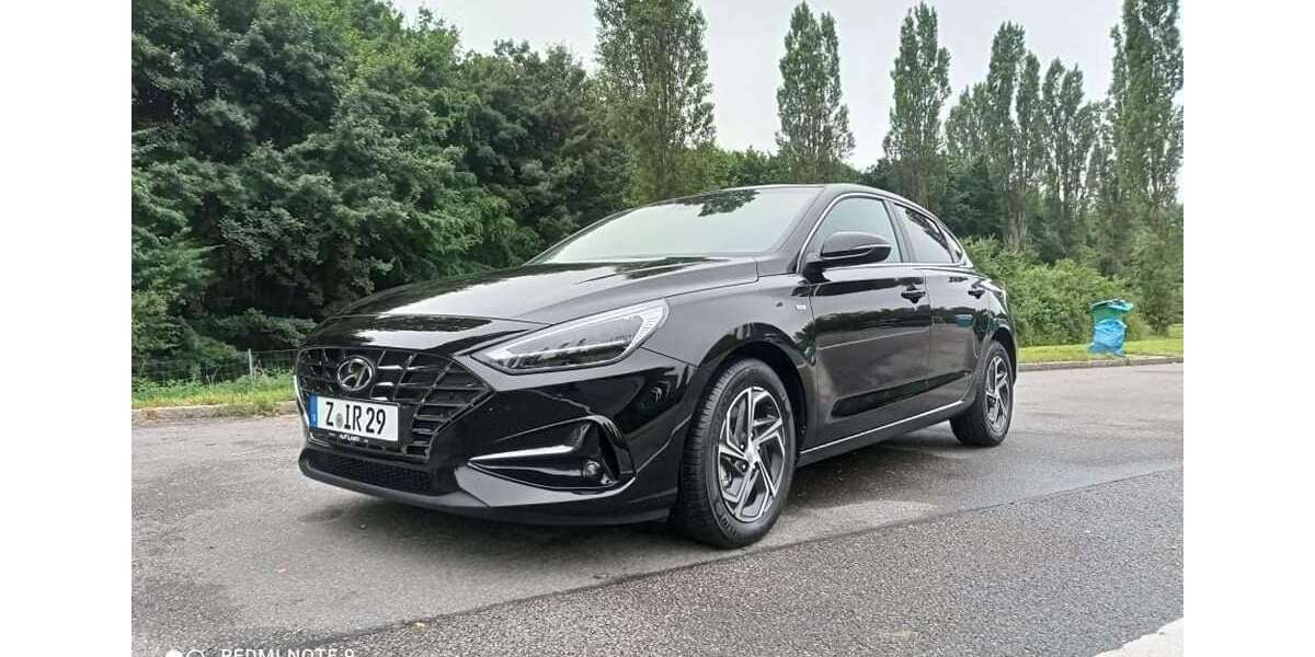 Hyundai i30 56.900 km 17.500 &euro; Stollberg/Erzgeb. 09366