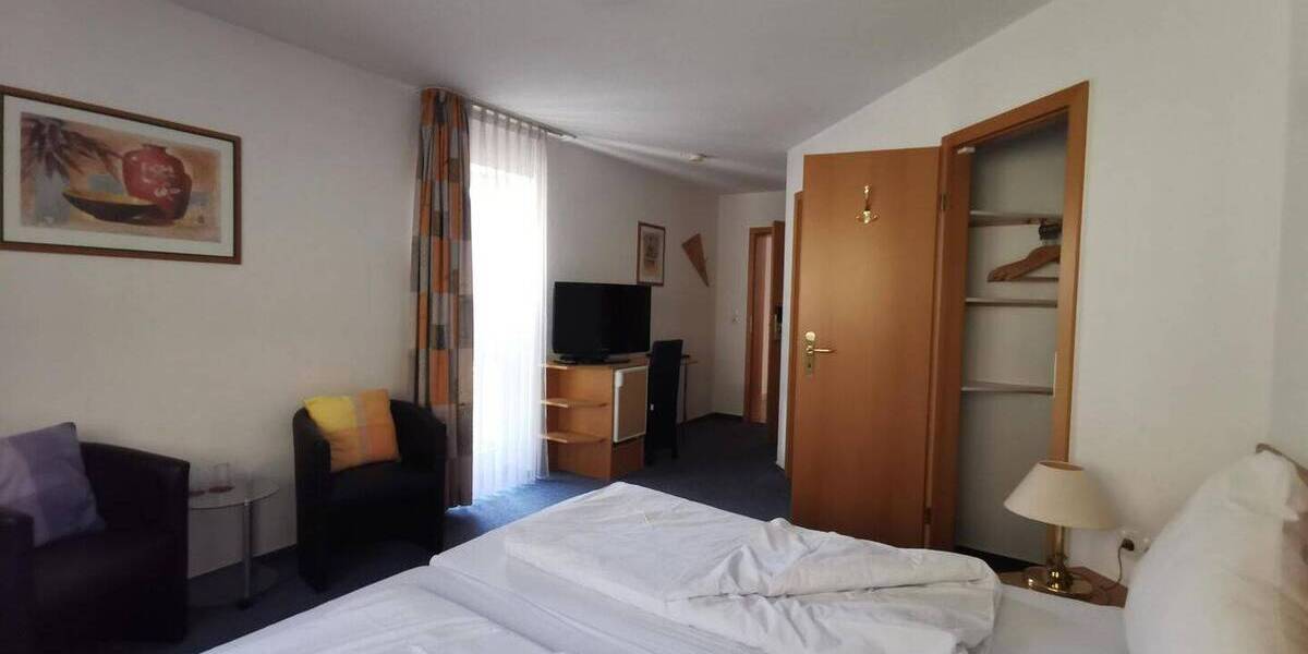 Mehrfamilienhaus, Wohnhaus Oberndorf - 5 Zimmer, 1 m&sup2;, 1.200.000&euro; | Angebot:26827075