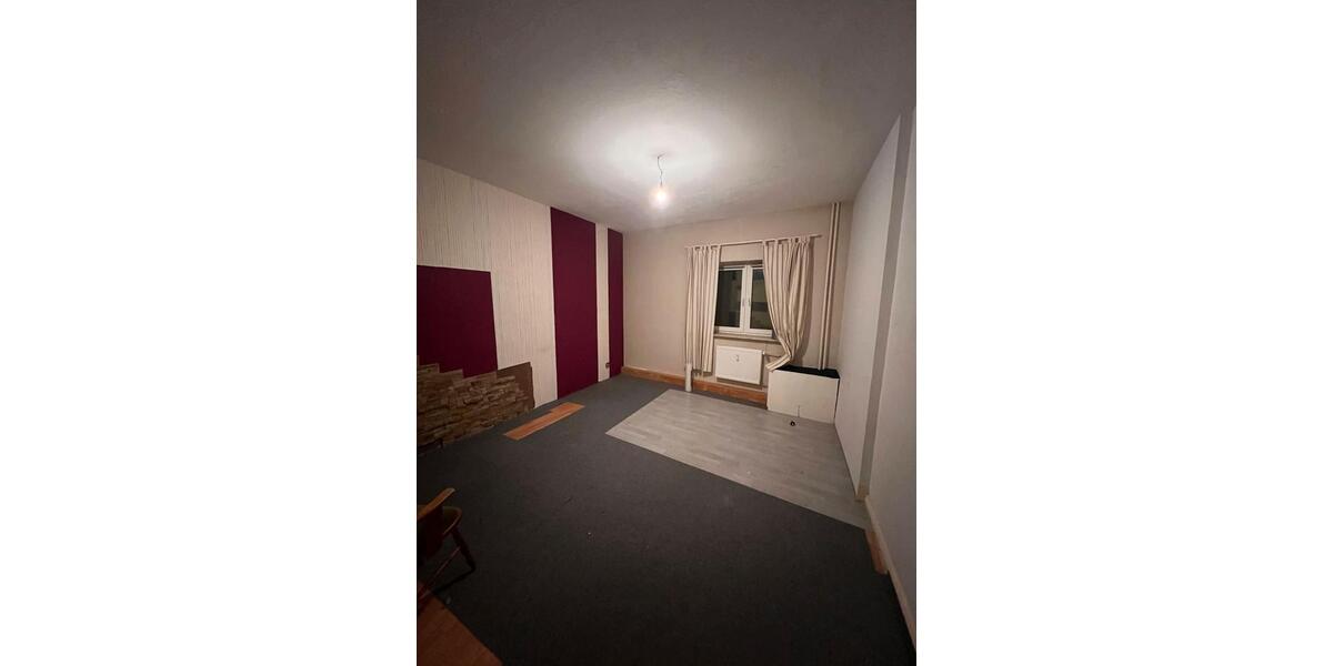 Etagenwohnung Marne - 3 Zimmer, 100 m&sup2;, 850&euro; | Angebot:25363380