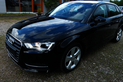 Audi A3 173.000 km 10.499 &euro; Kiel 24145
