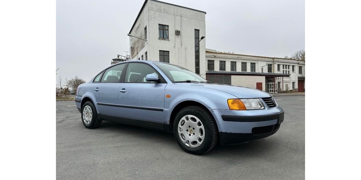 VW Passat 145.000 km 1.990 &euro; Schweinfurt 97424