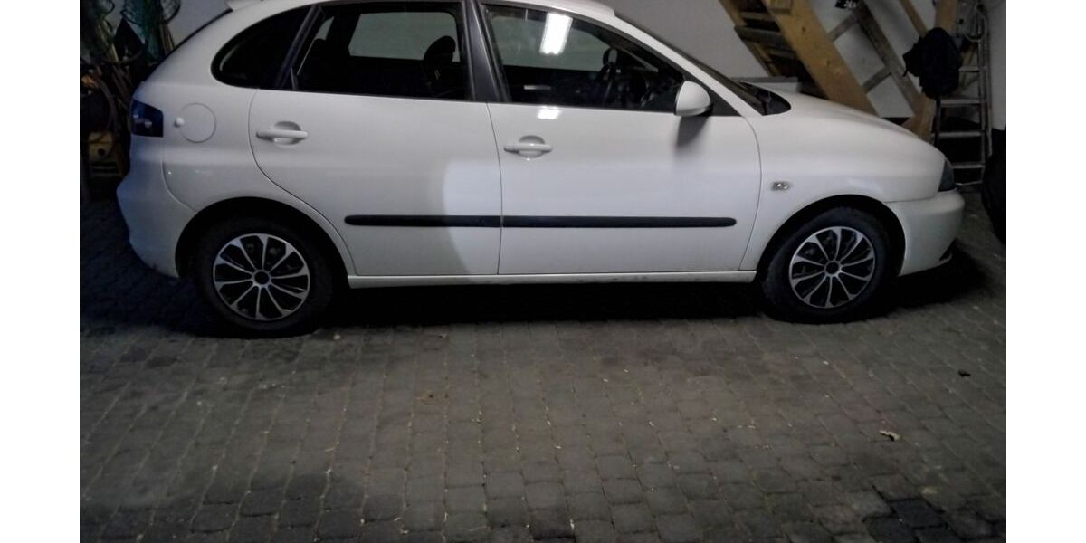 Seat Ibiza 126.000 km 3.400 &euro; Osburg 54317