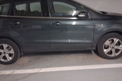 Ford Kuga 113.265 km 15.000 &euro; München 80997