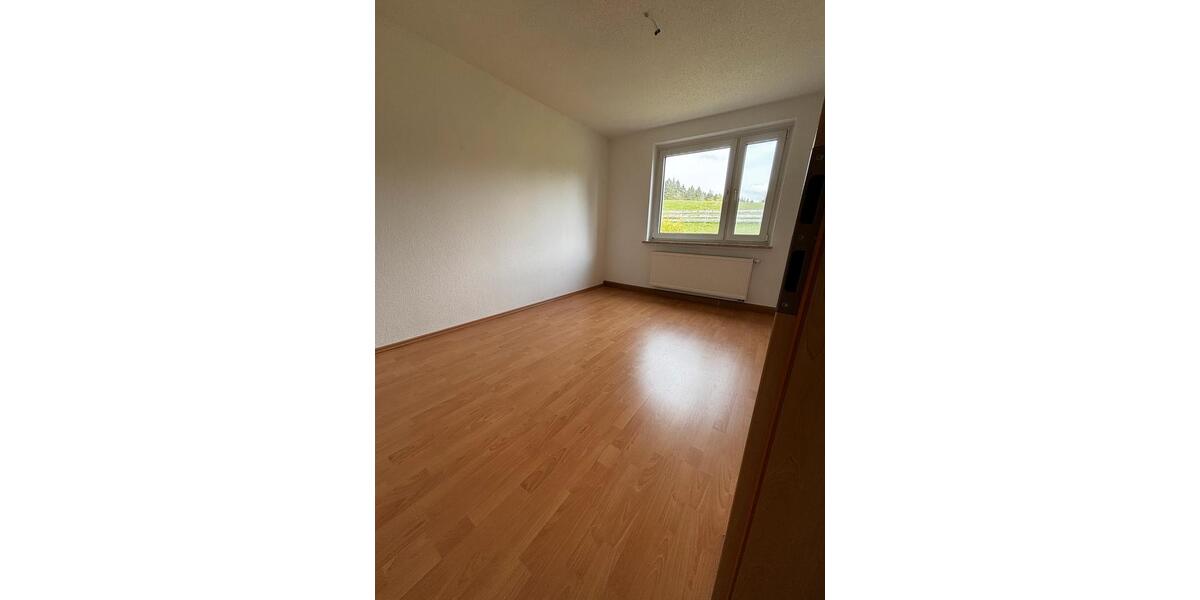 Altersgerechte Wohnung in Steinheid 4 zimmer