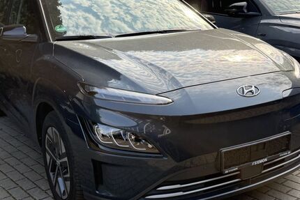 Hyundai KONA 44.707 km 24.500 &euro; Hennef 53773