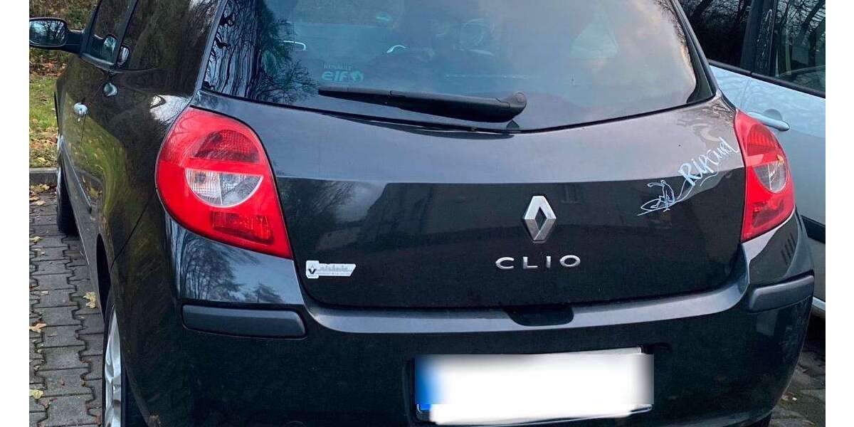 Renault Clio 117.000 km 2.790 € Friedberg 86316