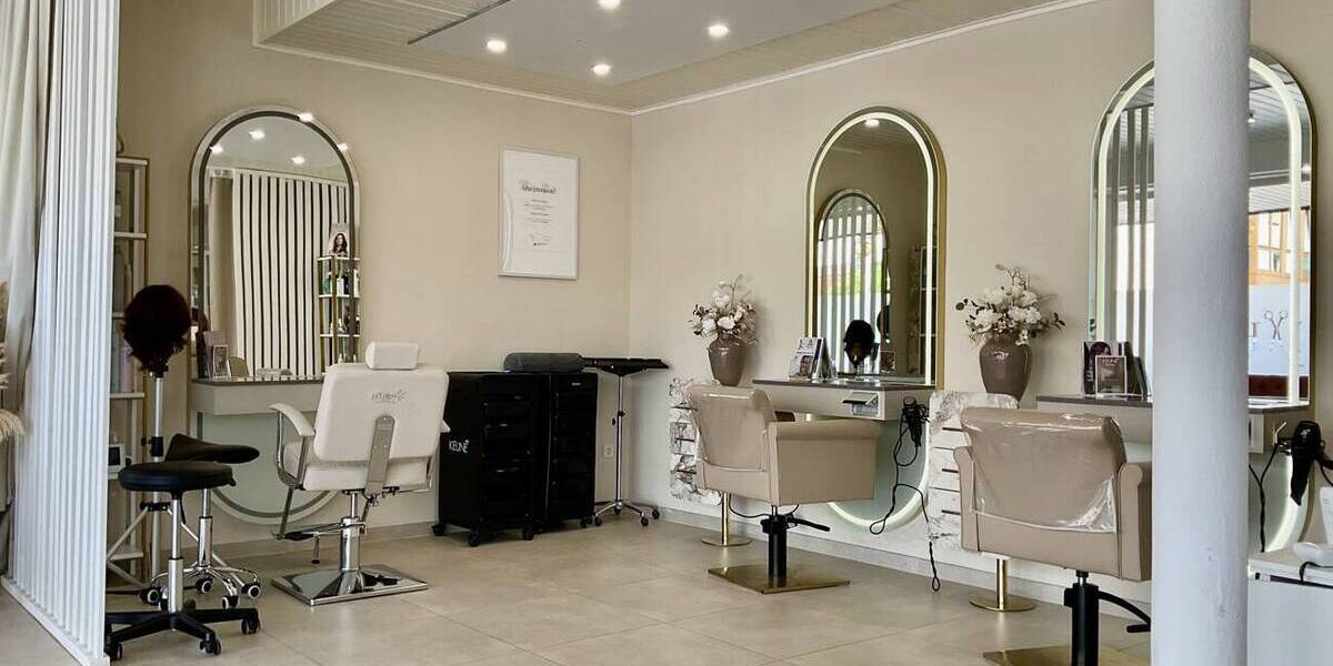 Ihre Bühne für Style & Kreativität - moderner Friseursalon in Löhne zimmer