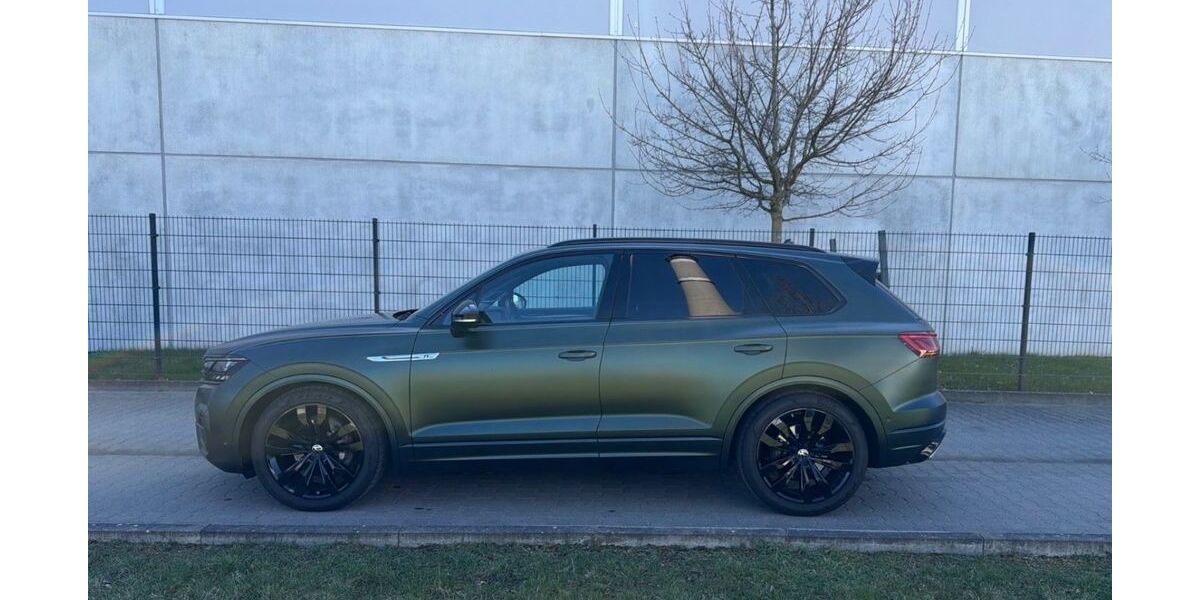 VW Touareg 84.600 km 52.499 &euro; Berlin 10315