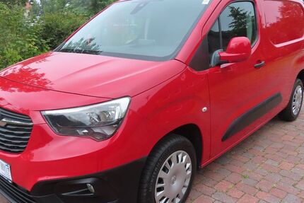 Opel Combo 100.000 km 12.690 &euro; Freren 49832