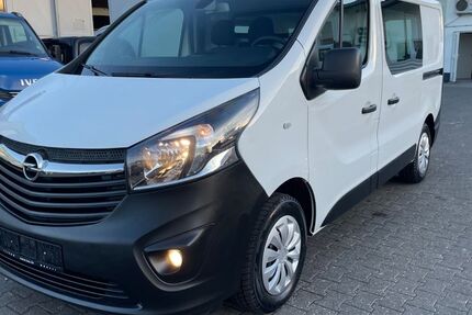 Opel Vivaro 139.861 km 12.900 € Mainz 55129