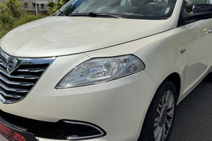 Lancia Ypsilon 65.874 km 6.800 &euro; Leipzig 04129