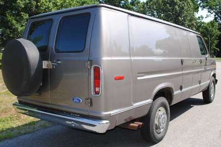 Ford Econoline 50.000 km 22.000 € Unterhaching 82008