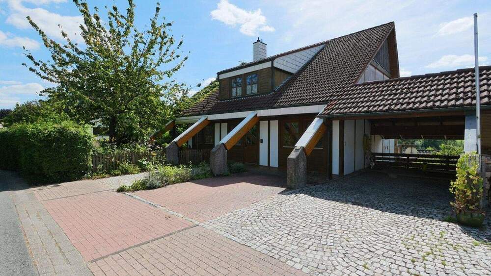 Einfamilienhaus Bad Wünnenberg Fürstenberg - 6 Zimmer, 218 m&sup2;, 289.000&euro; | Angebot:25688043