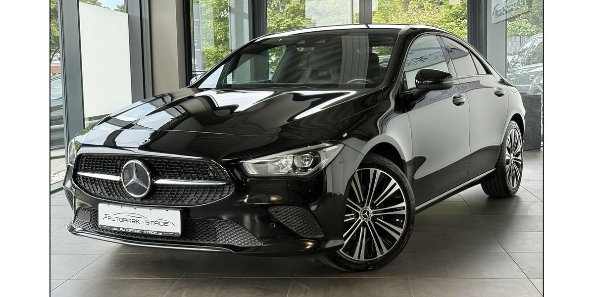 Mercedes-Benz CLA 200 d Limo LED Kamera Leder Assist. Ambient 215.000 km 19.499 &euro; Stade 21682