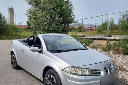 Renault Megane 319.365 km 2.150 &euro; Stuttgart 70469