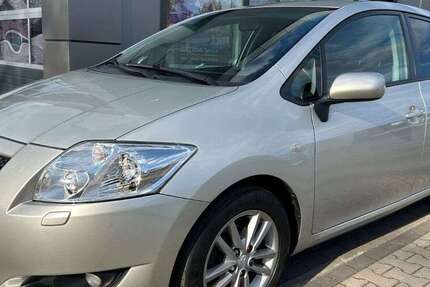 Toyota Auris 179.764 km 3.450 &euro; Königs-Wusterhausen 15711