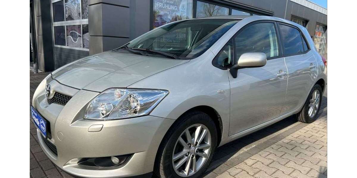 Toyota Auris 179.764 km 3.450 &euro; Königs-Wusterhausen 15711