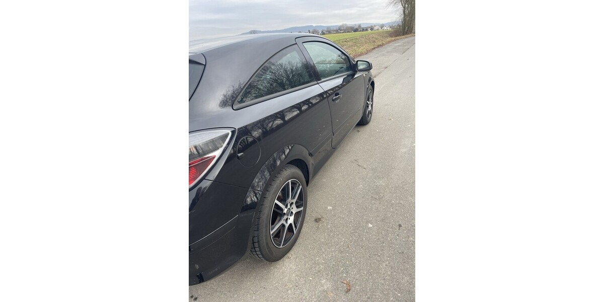 Opel Astra H GTC 143.000 km 3.600 &euro; Hameln 31785