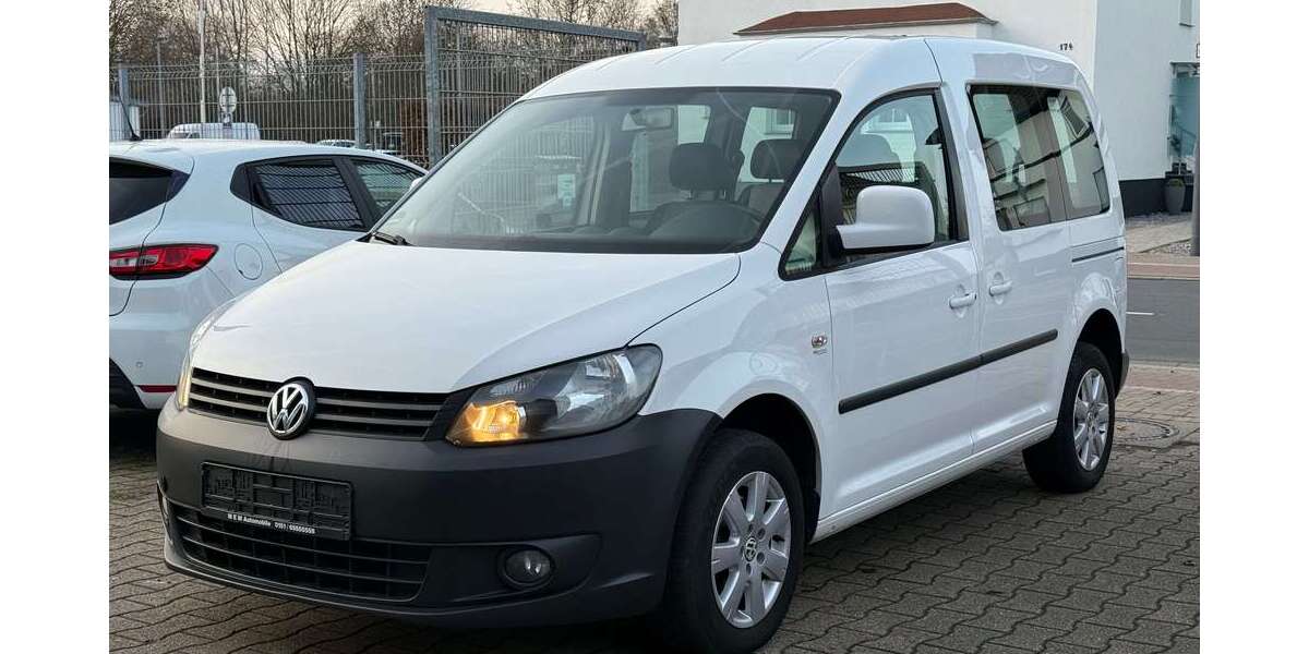 VW Caddy 199.999 km 6.699 &euro; Hamm 59077