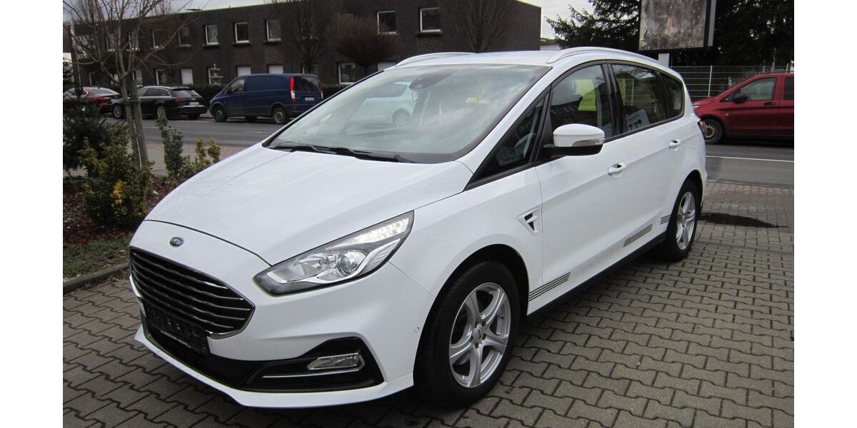 Ford S-Max 132.500 km 14.990 &euro; Köln 51105