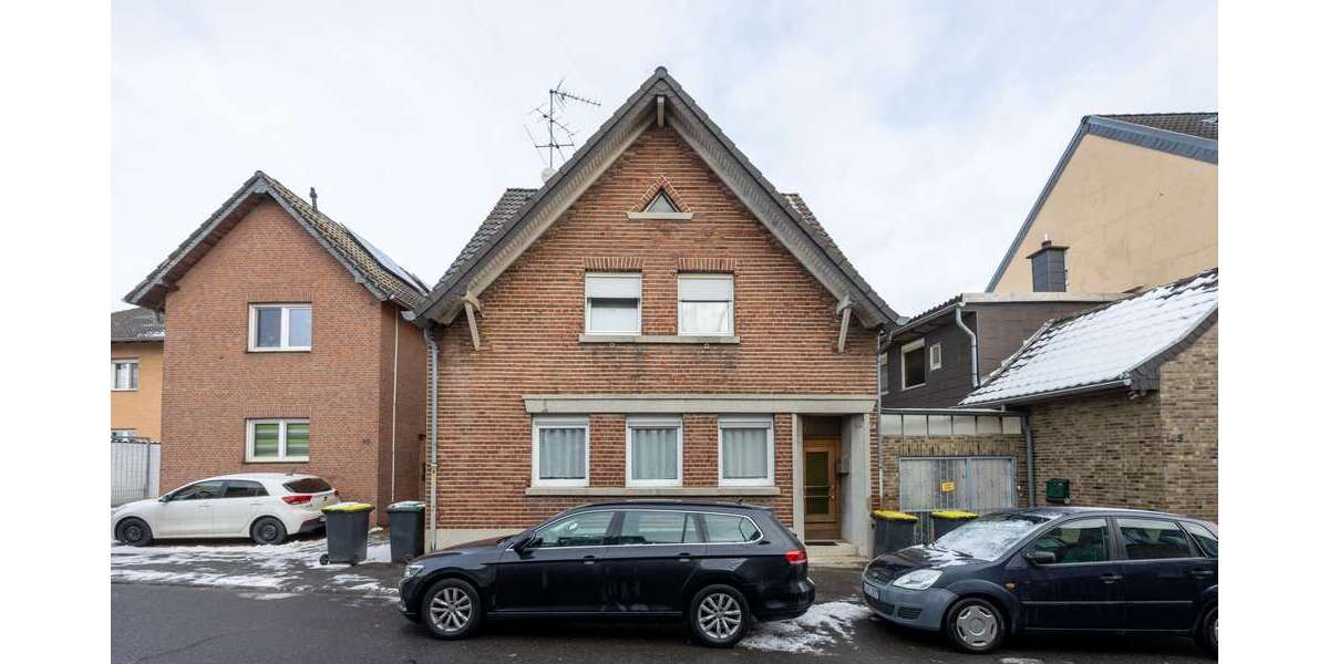 Haus zum Kaufen in Rommerskirchen 299.000 € 159 m² 5 zimmer