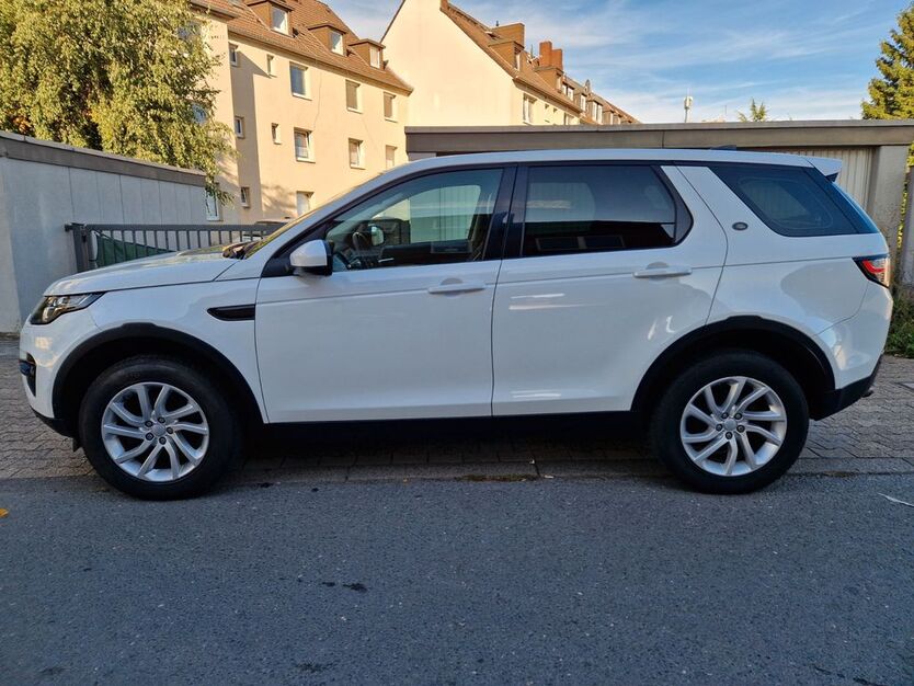 Land Rover Discovery Sport 160.000 km 16.987 € Gelsenkirchen 45881