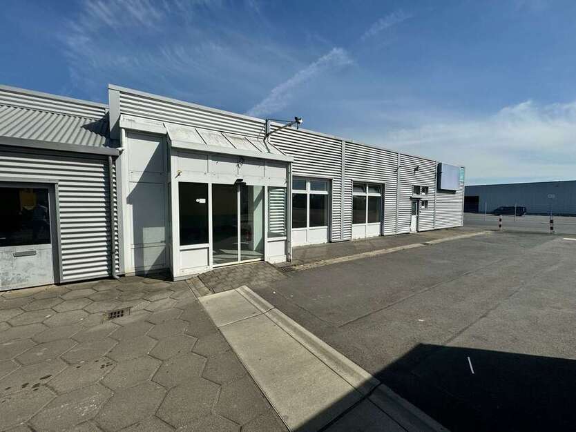 Einzelhandel in Neuwied 2.400 € 154 m²