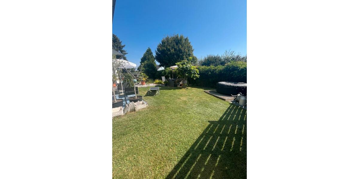 Villa Schwalbach - 8 Zimmer, 396 m&sup2;, 630.000&euro; | Angebot:26407452