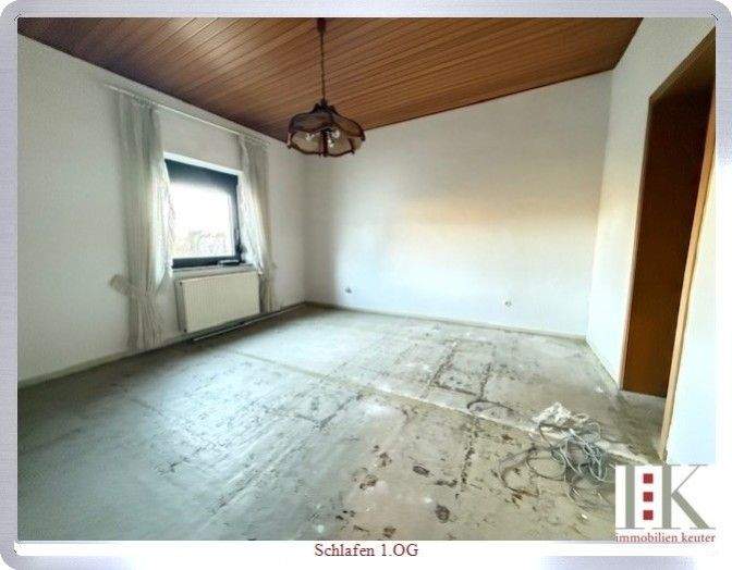 Reihenmittelhaus Neuss Furth-Süd - 7 Zimmer, 158 m&sup2;, 380.000&euro; | Angebot:24637098