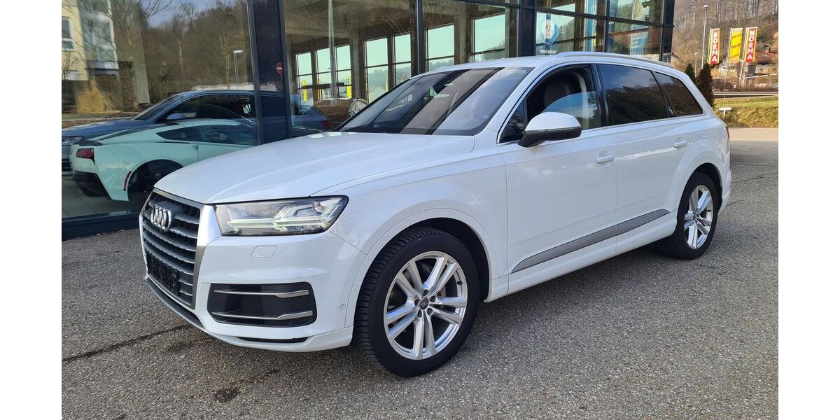 Audi Q7 134.882 km 32.990 &euro; Trostberg 83308
