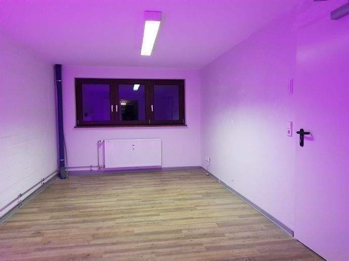 17_Müllheim Bhf - Moderne Gewerbe-Büro-Lager-Werkstatt-Hallenfläche ab 210qm, TOP Ausstattung in_TOP-Immobilie + mit PP + Klosterrunsstr. 19_Müllheim zimmer