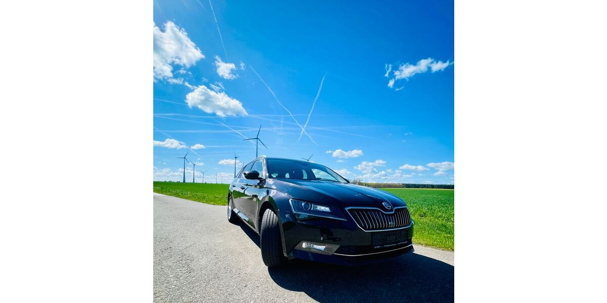Skoda Superb 127.349 km 15.900 &euro; Burg OT Niegripp 39288