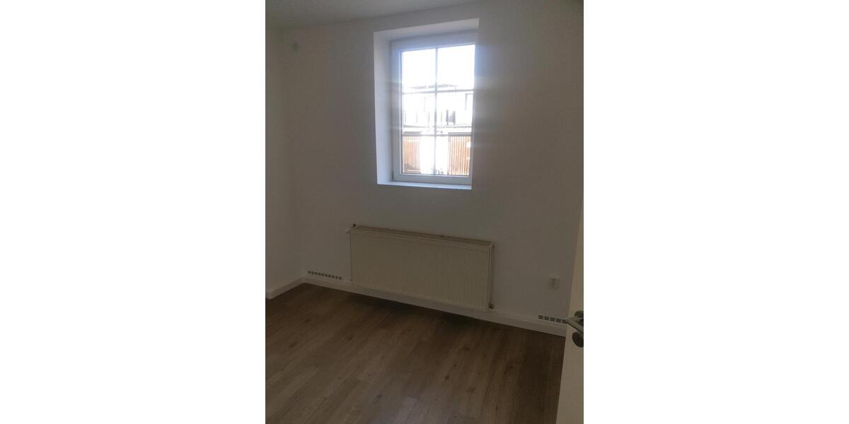 Erdgeschoßwohnung Bördeland - 4 Zimmer, 90 m&sup2;, 742&euro; | Angebot:25451808