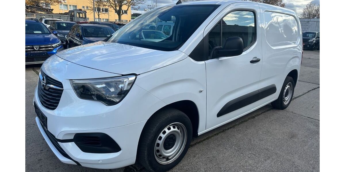 Opel Combo 44.350 km 13.800 &euro; Berlin 10365