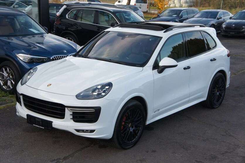 Porsche Cayenne 124.475 km 42.490 € Grosskrotzenburg 63538
