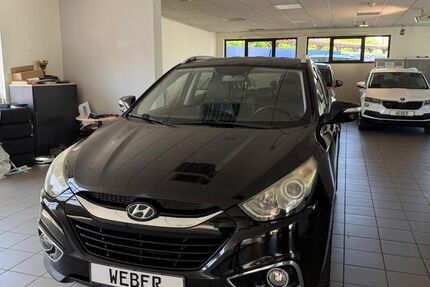 Hyundai ix35 146.000 km 7.400 &euro; Hessisch Lichtenau 37235