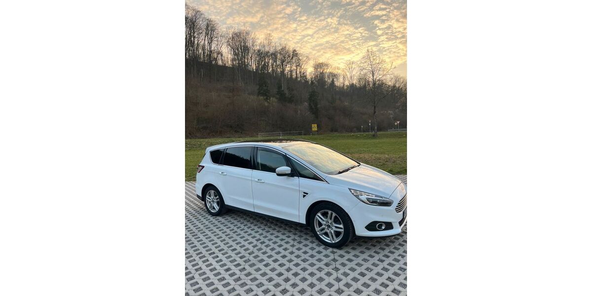Ford S-Max 132.500 km 16.600 &euro; Forchtenberg 74670